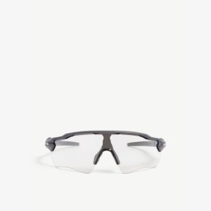 OO9208 Radar EV Path нейлоновые фотохромные очки в спортивной оправе , серый Oakley
