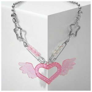 Кулон на декоративной основе Сердце с крыльями, цвет розовый в серебре, 34см NewStore