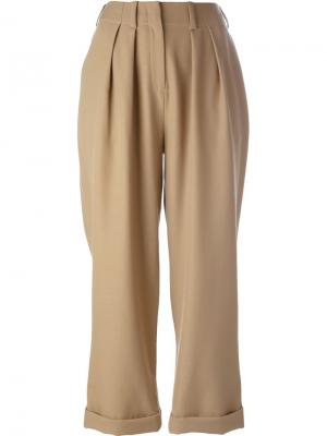 Укороченные брюки со складками Jay Ahr. Цвет: коричневый