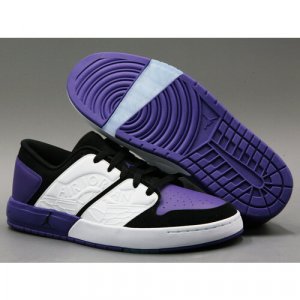 Кроссовки Air Jordan Nu Retro 1 Low, полнота D, размер 8 US, фиолетовый, черный NIKE. Цвет: фиолетовый/черный