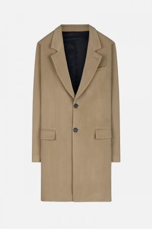 Классическое пальто на две пуговицы Ami Alexandre Mattiussi. Цвет: телесный