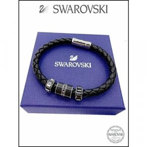 Жесткий браслет , кристаллы Swarovski, карбон, размер 18 см, S, черный SWAROVSKI. Цвет: черный