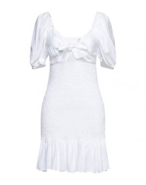 Короткое платье DIXIE. Цвет: белый