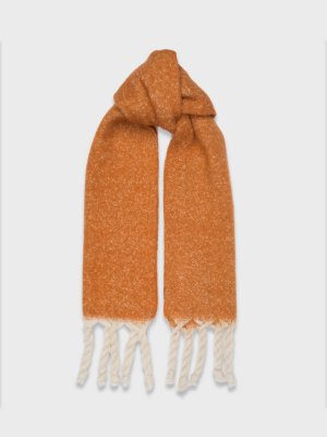 Объемный шарф фактурной вязки ELIS. Цвет: оранжевый