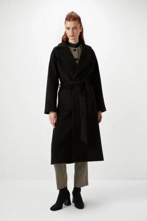 Классическое пальто с поясом , черный Gusto