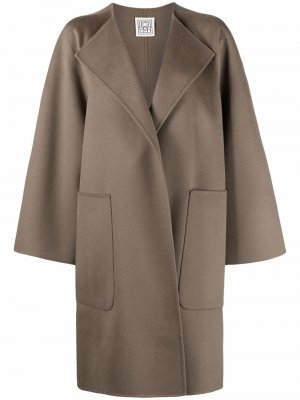 Doublé patch-pocket cape coat Totême. Цвет: коричневый