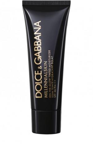 Увлажняющее средство с тоном Millennial Skin SPF 30, оттенок Sand Light 3 Dolce & Gabbana. Цвет: бесцветный