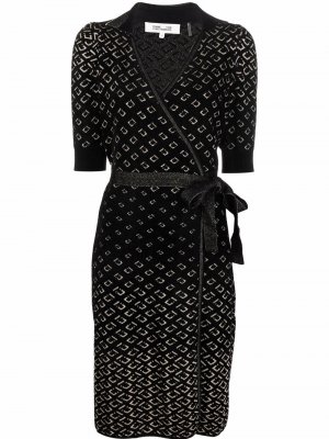 Платье с поясом и принтом DVF Diane von Furstenberg. Цвет: черный