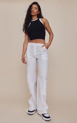Белые прямые брюки из технической ткани с молнией PrettyLittleThing