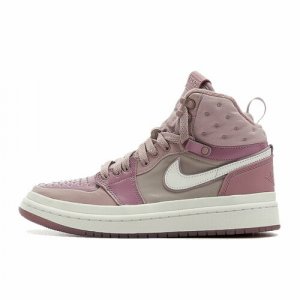 Кроссовки , размер 40, розовый Jordan. Цвет: розовый