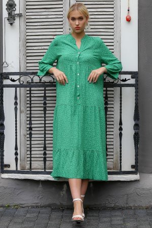 Женское зеленое итальянское длинное платье большого размера с пуговицами и воланами на рукавах хрустящим узором , зеленый Chiccy