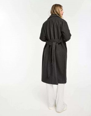 Серое длинное пальто с поясом JDY. Цвет: серый