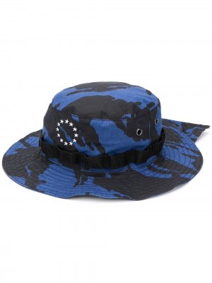 Шляпа Bonnie с камуфляжным принтом Etudes. Цвет: синий