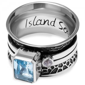 Перстень, серебро, 925 проба, топаз, размер 17.5 Island Soul