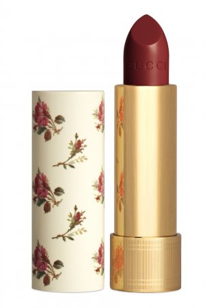 Rouge à Lèvres Voile – Увлажняющая помада с сиянием 502 Eadie Scarlet Gucci Beauty. Цвет: красный