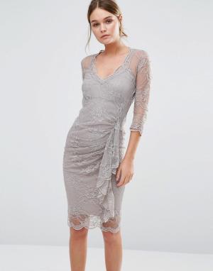 Кружевное моделирующее платье с оборкой Fifi Body Frock. Цвет: коричневый