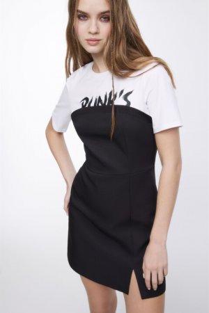 Платье-бандо мини с футболкой в стиле панк befree. Цвет: черный