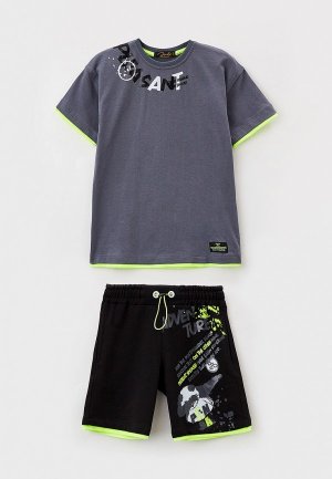 Футболка и шорты Dali. Цвет: серый