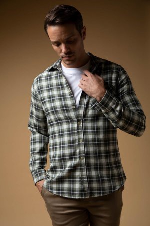 Фланелевая рубашка с длинным рукавом Modern Fit , хаки DeFacto