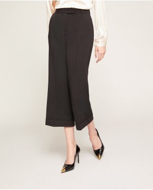 Укороченные женские классические брюки со складками, черный Motivi. Цвет: черный