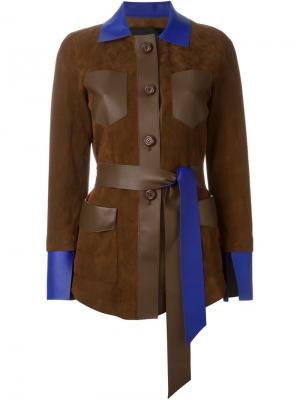 Куртка с накладными карманами Blancha. Цвет: коричневый