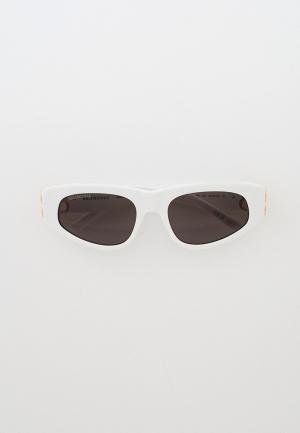 Очки солнцезащитные Balenciaga BB0095S 012. Цвет: белый
