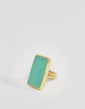 Кольцо с большим прямоугольным камнем цвета морской волны Ottoman Hand Hands. Цвет: золотой