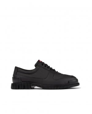 Однотонные мужские туфли на шнуровке с контрастной подошвой черного цвета , черный Camper