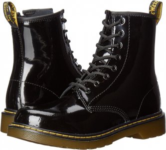 Ботинки на шнуровке 1460 Youth Delaney Lace Up Fashion Boot , цвет Black Patent Dr. Martens