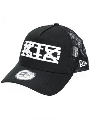 Сетчатая кепка с логотипом KTZ. Цвет: черный