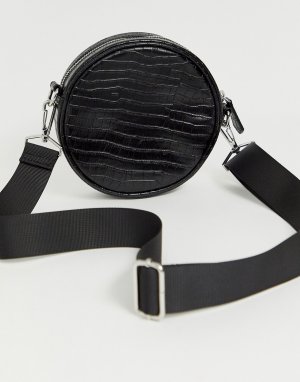 Черная круглая сумка через плечо из искусственной крокодиловой кожи -Черный Monki