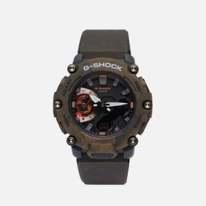 Наручные часы G-SHOCK GA-2200MFR-5AER Carbon Core Guard CASIO. Цвет: коричневый