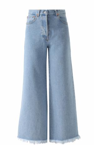 Расклешенные джинсы с завышенной талией и потертостями Forte Couture. Цвет: голубой