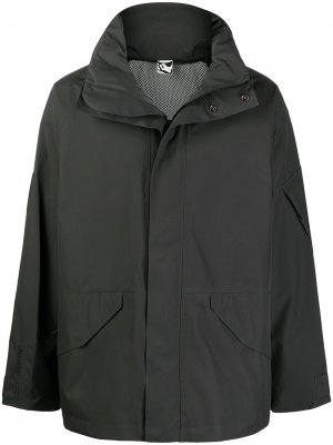 Ярусная куртка с высоким воротником GR10K. Цвет: серый