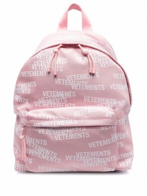Рюкзак с логотипом VETEMENTS. Цвет: розовый