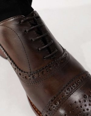 Туфли-броги Cast Washed коричневого цвета Base London