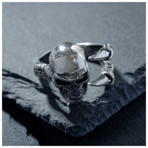 Кольцо Перстень череп, цвет чернёное серебро, безразмерное RECOM