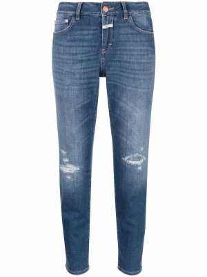 Укороченные джинсы с эффектом потертости Closed. Цвет: синий