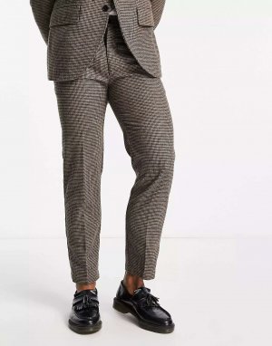 Коричневые костюмные брюки классического кроя Selected Homme с узором гусиные лапки. Цвет: коричневый