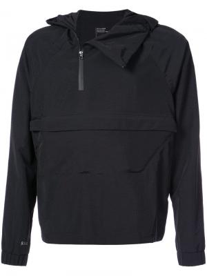 Куртка с укороченной смещенной застежкой на молнию Siki Im. Цвет: черный