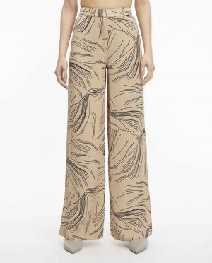 Прямые брюки с принтом, карманами сзади, женские , бежевый Calvin Klein. Цвет: бежевый