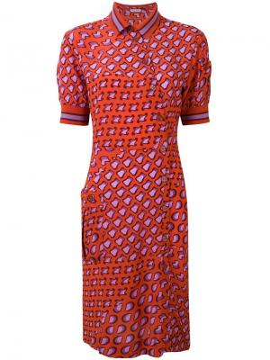 Асимметричное платье-рубашка с принтом Tomas Maier. Цвет: красный