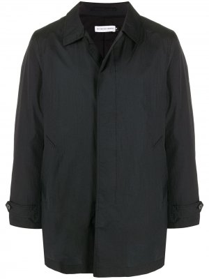 Легкая куртка из коллаборации с Pop Trading Company Camper. Цвет: черный