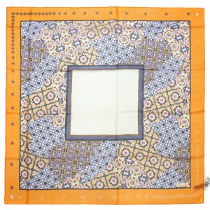 Платок Marina DEste,110х110 см, серый, оранжевый D'Este. Цвет: голубой/оранжевый/серый