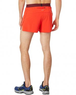 Шорты Outpace 2.5 Split Shorts, цвет Infrared Saucony