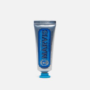 Зубная паста Aquatic Mint Non Fluor Travel Size Marvis. Цвет: голубой