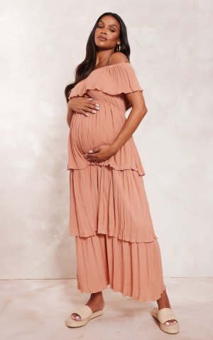 Платье макси темно-серого цвета с фактурной оборкой для беременных PrettyLittleThing